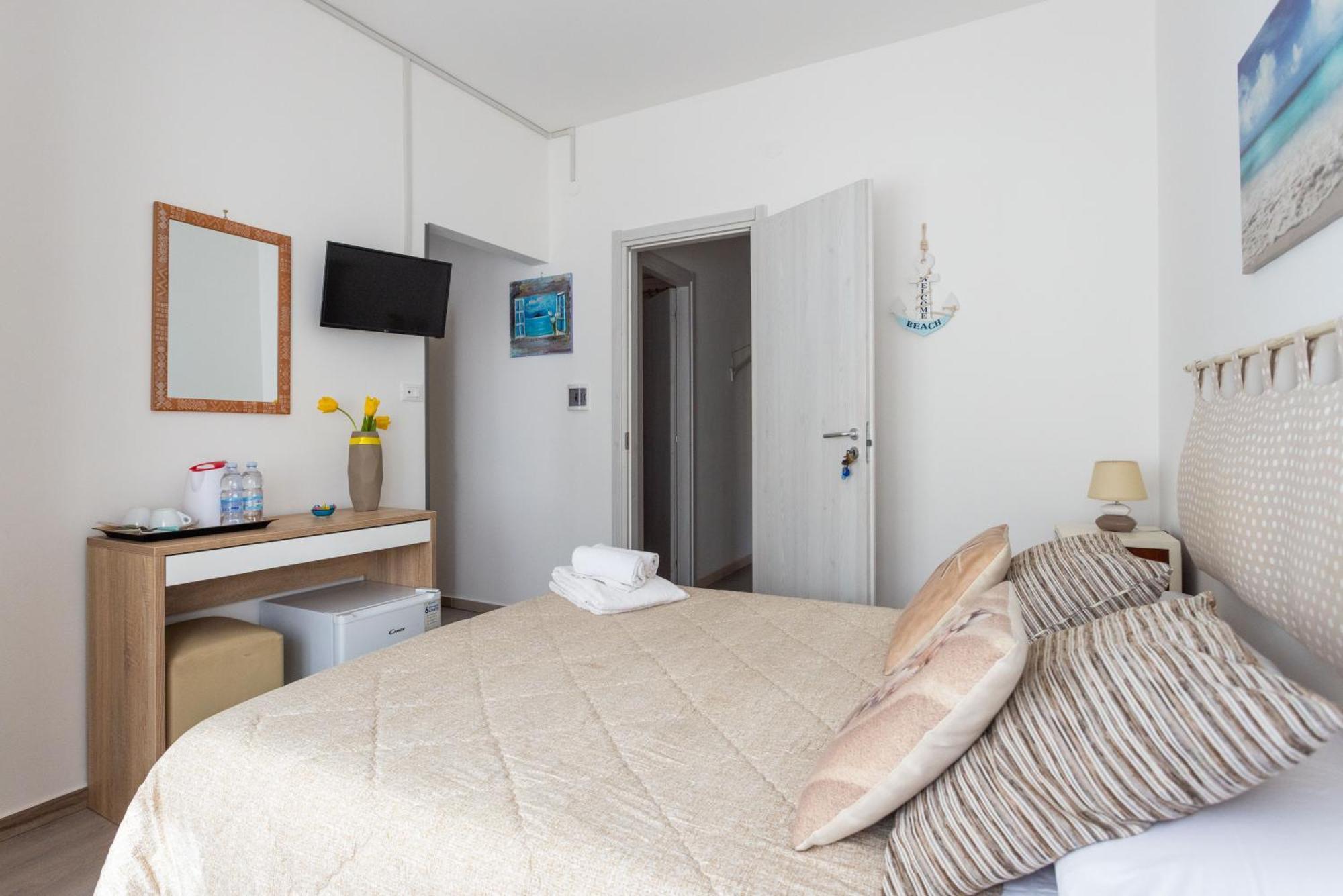 Отель Mondello House Eraclea Экстерьер фото